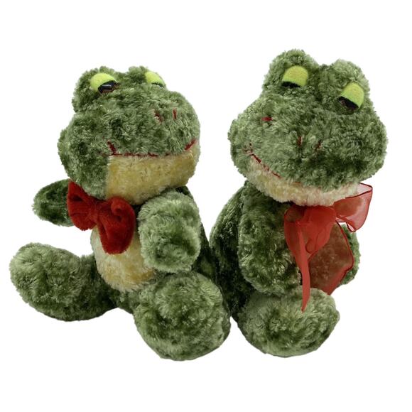 Vintage 2002 Joelson Industries Stuffed Plush 5 Inch Attached Frog Couple EUC - Picture 2 of 8